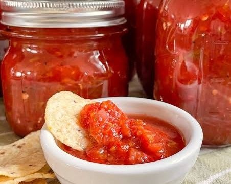 Best canned salsa recipe with fresh tomatoes top view