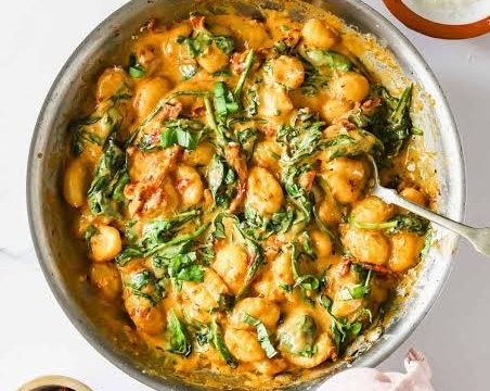 Creamy Tuscan Roasted Red Pepper Gnocchi Comfort Bowl top view