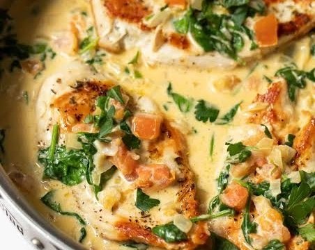Easy Creamy Tuscan Garlic Chicken Skillet top view