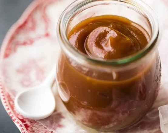 Easy Crockpot Apple Butter Recipe suggested serving